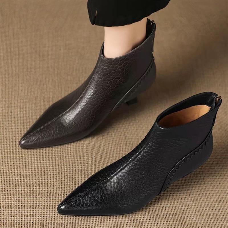 5cm~法式复古高级感气质短靴女2025冬季新款尖头斜口高跟通勤靴子