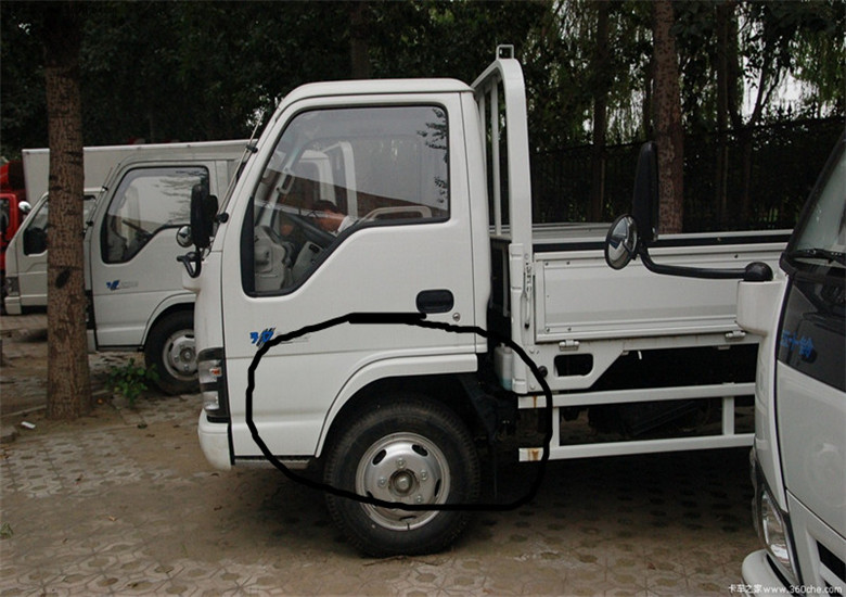 五十铃货车庆铃600p双排 4kh1专用轮眉 叶子板装饰片 前轮外沿