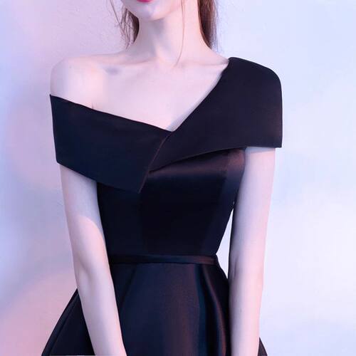 晚礼服女宴会轻奢小众高端高级感一字肩小个子主持人黑色party裙