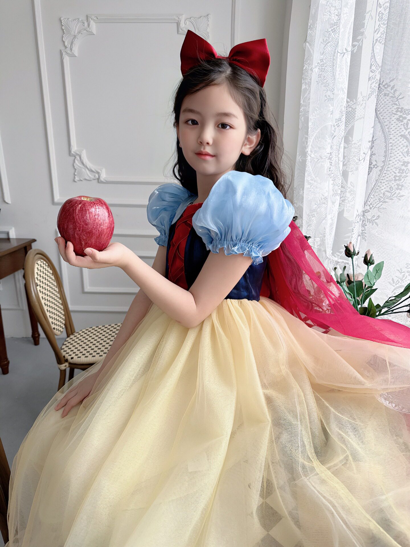 白雪公主裙女童会发光长裙春夏宝宝生日礼服泡泡袖网纱蓬蓬连衣裙