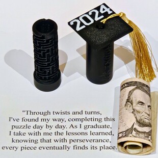 新品Graduation Gift Money Holder创意毕业拼图金钱迷宫礼物