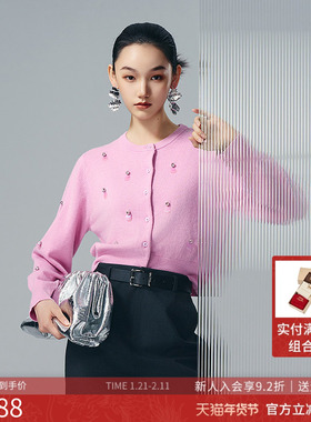 曼诺比菲商场同款2025秋季时尚圆领修身开衫毛织短款女SGBM133077