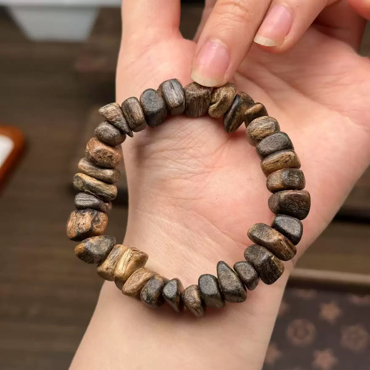 达拉干沉香随形手串奇楠老料沉香木无规则佛珠男女念珠配饰手链