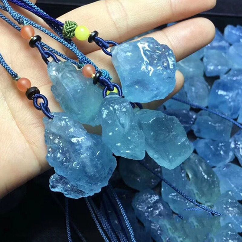 天然海蓝宝原石 海蓝宝随型吊坠 水晶饰品 源创珠宝厂家