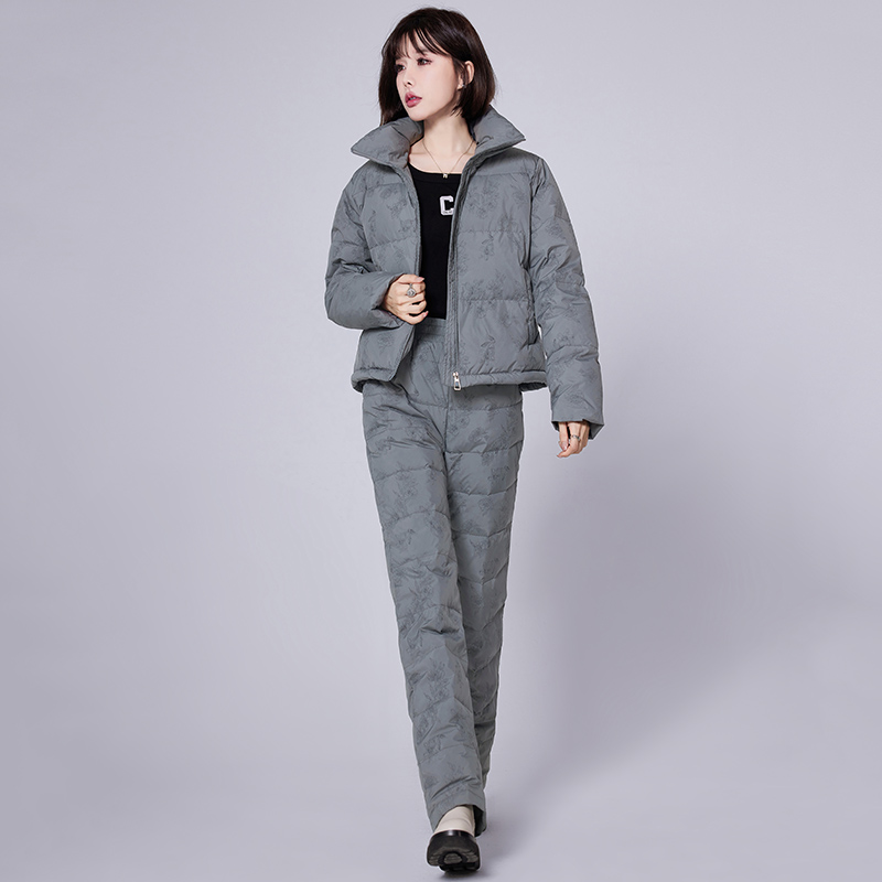 休闲两件套减龄白鹅绒羽绒服套装