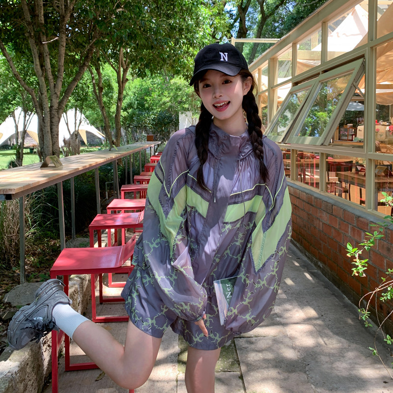 轻薄连帽碎花防晒衬衫短裤套装女夏2026新款小个子两件套ootd穿搭,女装套装/套裙,帛香坊
