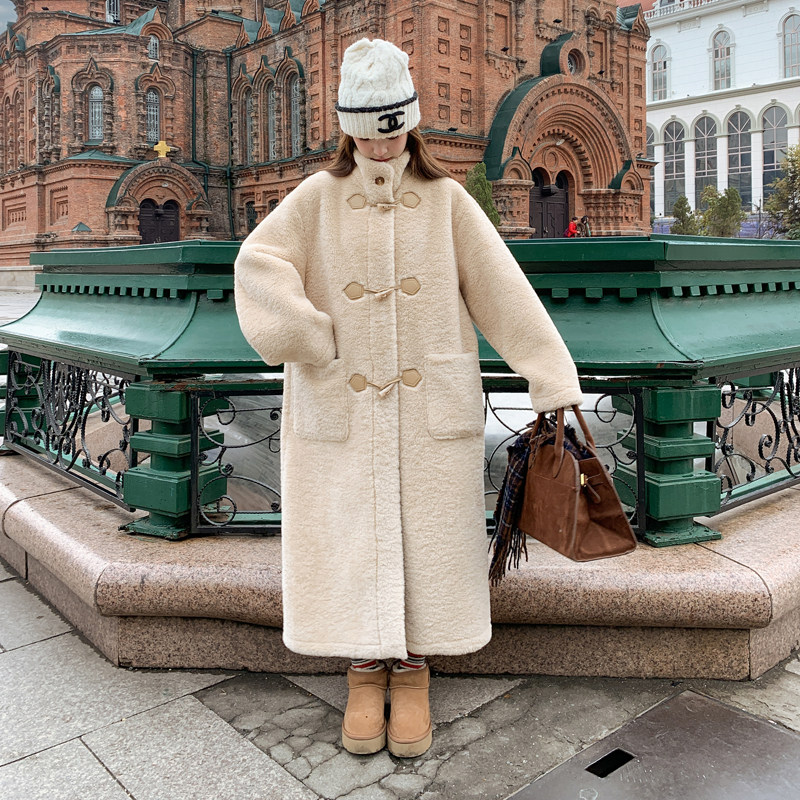 25年高转化高级火焰复合门襟牛角扣皮毛一体182-8585P225K338,女装皮草,帛香坊