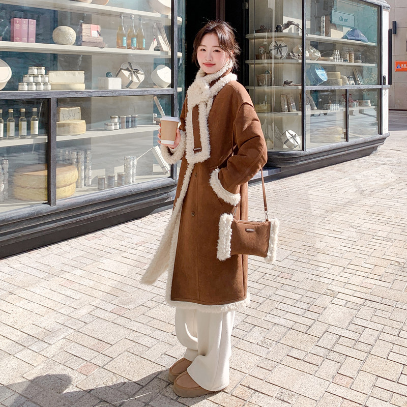 冬装新款款25保暖通勤火焰复合皮毛一体配包包围脖女8681P235K359,女装皮草,帛香坊