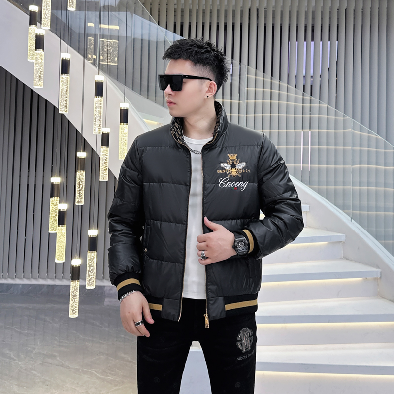 欧洲站小蜜蜂刺绣立领羽绒服