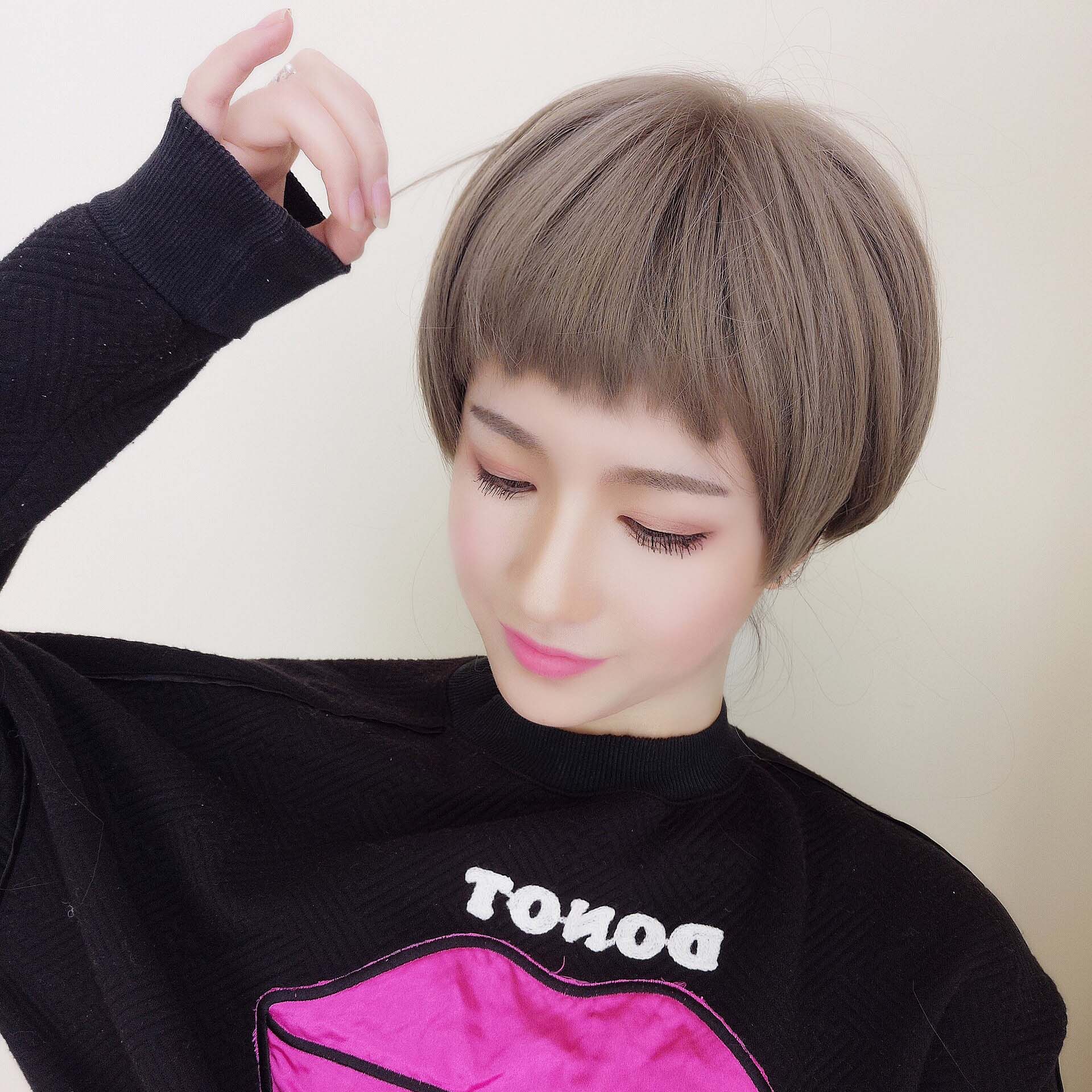 Perruque cheveux raides Court - Ref 2613560 Image 5