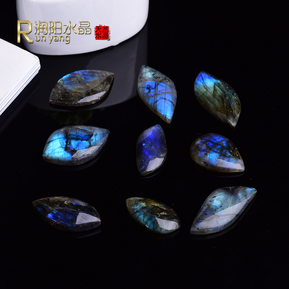 Runyangshi天然水晶拉长石牛眼吊坠流动光效猫眼效应月光石项链坠在类目 饰品/流行首饰/时尚饰品新, 项坠/吊坠中 - 来自Buy2taobao.com提供专业的淘宝代购服务