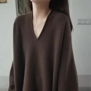 宽松慵懒风套头毛衣 大V领简约纯色针织衫 羊范100%纯羊毛衫 女法式