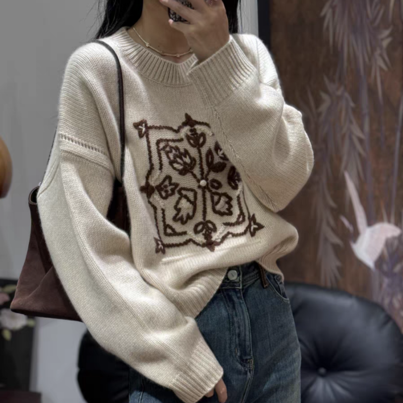 羊范超有范~手工绣花山羊绒衫女圆领重磅加厚针织毛衣减龄套头衫,女装/女士精品,羊绒衫,淘宝优惠券,粉丝福利购,淘宝优惠卷