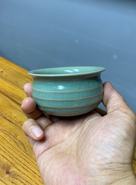 宋代美学汝瓷汝窑仿古豆绿张公巷玄纹杯开片可养喝茶个人主人单杯