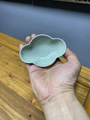 宋代美学汝瓷汝窑豆绿海棠茶杯托隔热杯垫杯碟开片可养高级感轻奢