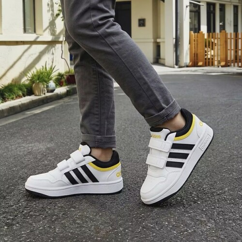 Adidas/阿迪达斯OOPS 3.0小童休闲魔术贴篮球板鞋IF5316