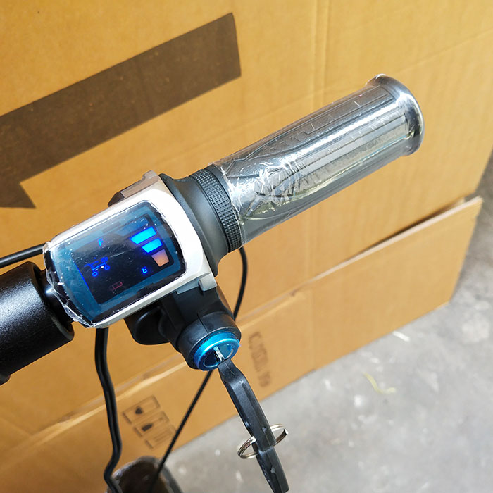 电门锁液晶屏带电量显示调速转把