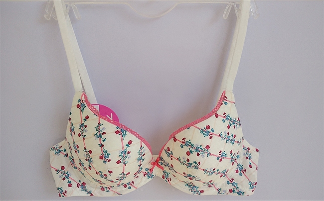 泰国上薄下厚文胸碎花肩带内衣