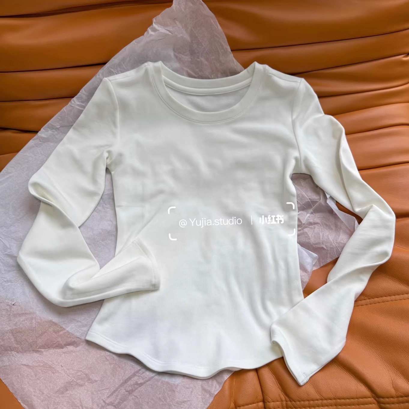 2025秋冬内搭白色修身内搭小圆弧内搭百搭打底衫白色加绒内搭