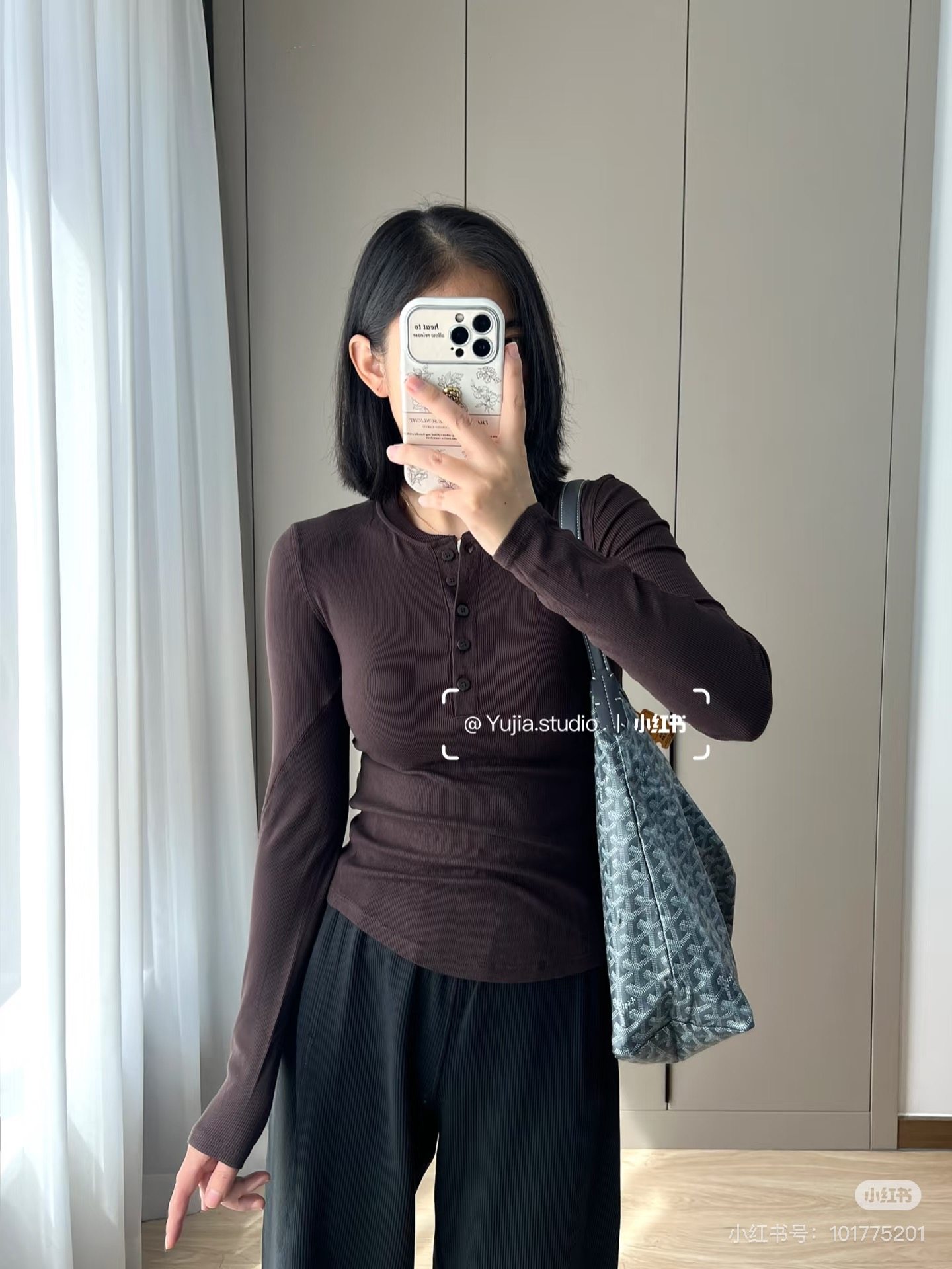 打底刚需莫代尔坑条坎边亨利衫