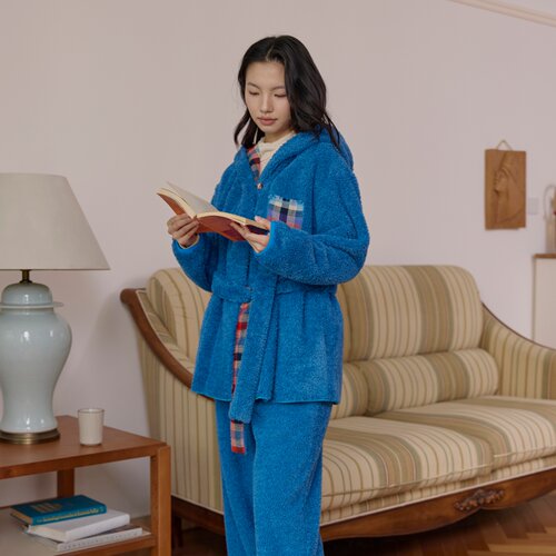朵朵可可秋冬新款系带珊瑚绒睡衣
