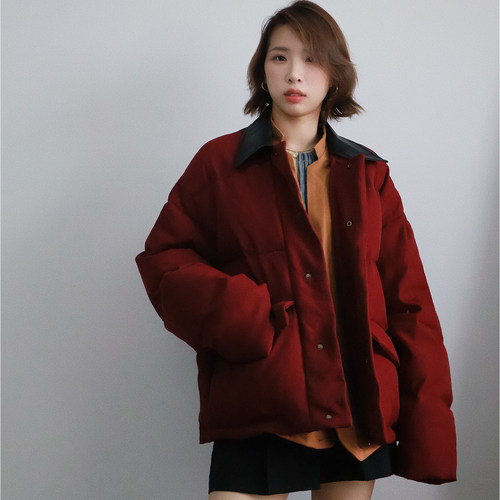 红色巴恩风中空纱拼色翻领羽绒服