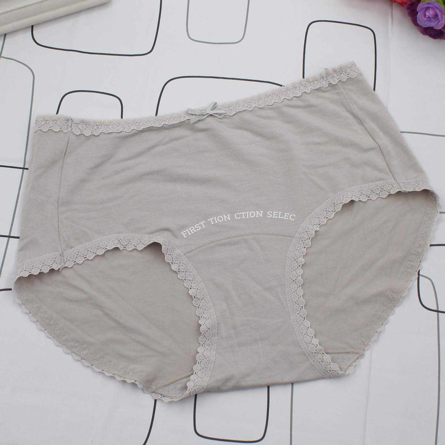 学生三角裤女生莫代尔内裤女士透气柔软中腰蕾丝纤维短裤 仟诗佩