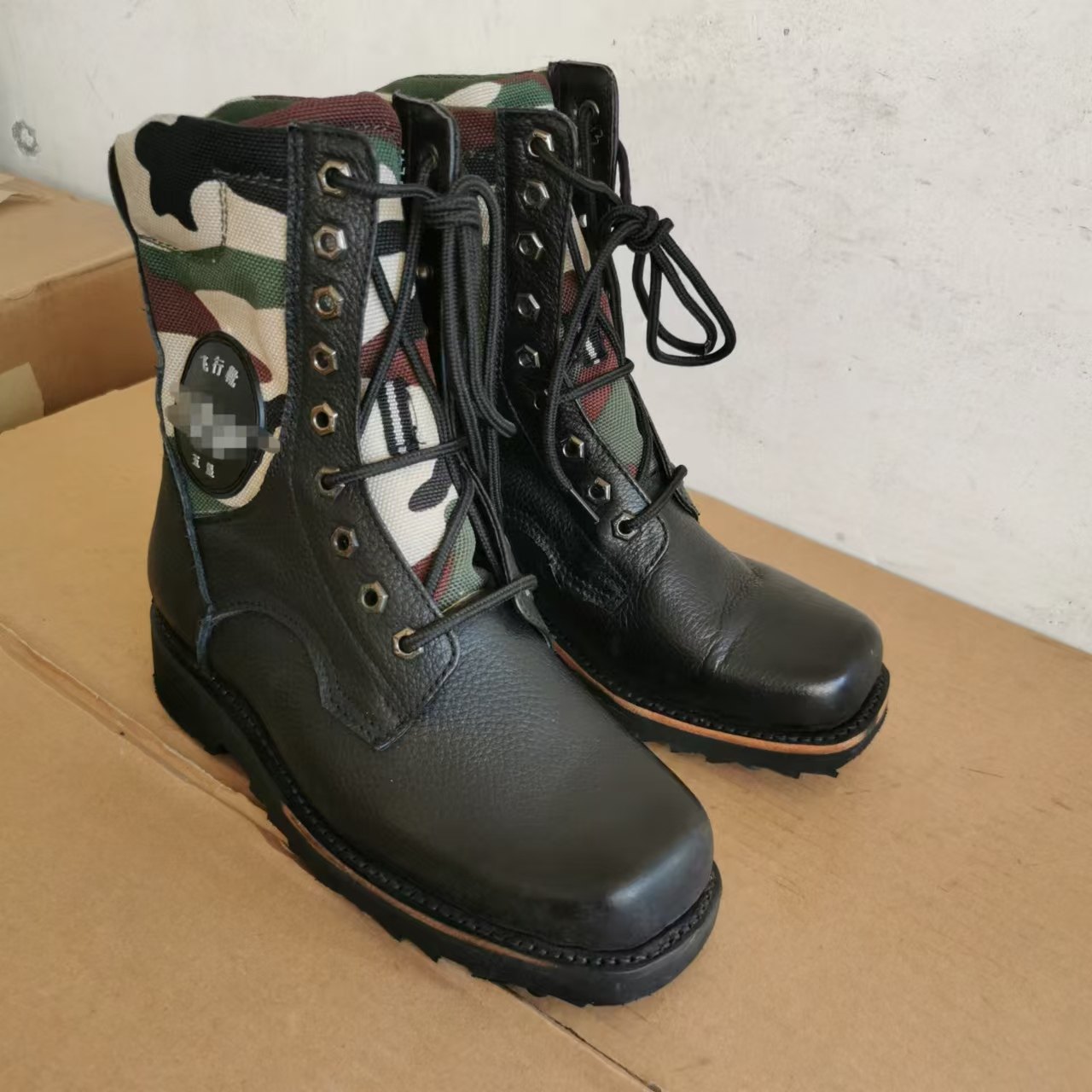 库存全新5302厂飞行款帆布帮头层牛皮皮汤内底登山靴机车靴瑕疵