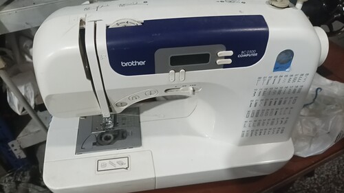 兄弟缝纫机维修链接，具体型号，具体问题联系客服维修的费用。