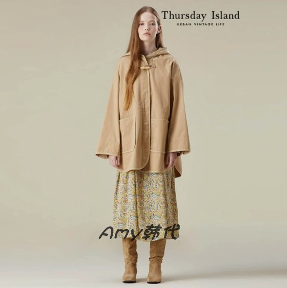 Amy韩国代购[Thursday Island] 可拆卸连帽户外夹克T236MJP133W