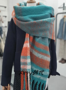 Amy韩国代购[Thursday Island] 蓝色格纹围巾t248msf238