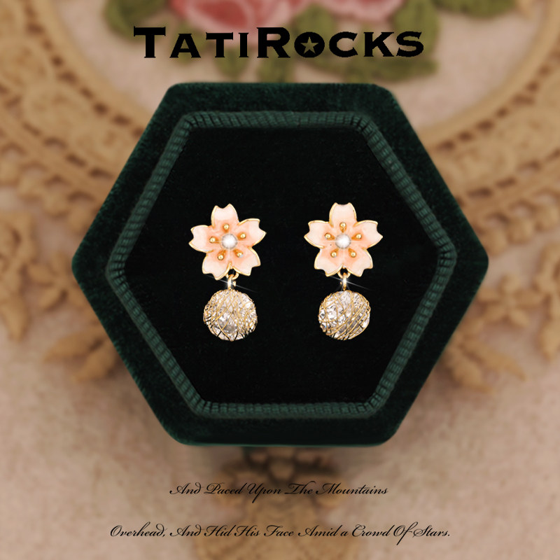 丹麦【设计师】Tatirocks樱花水晶耳钉气质大气女轻奢高级感耳环