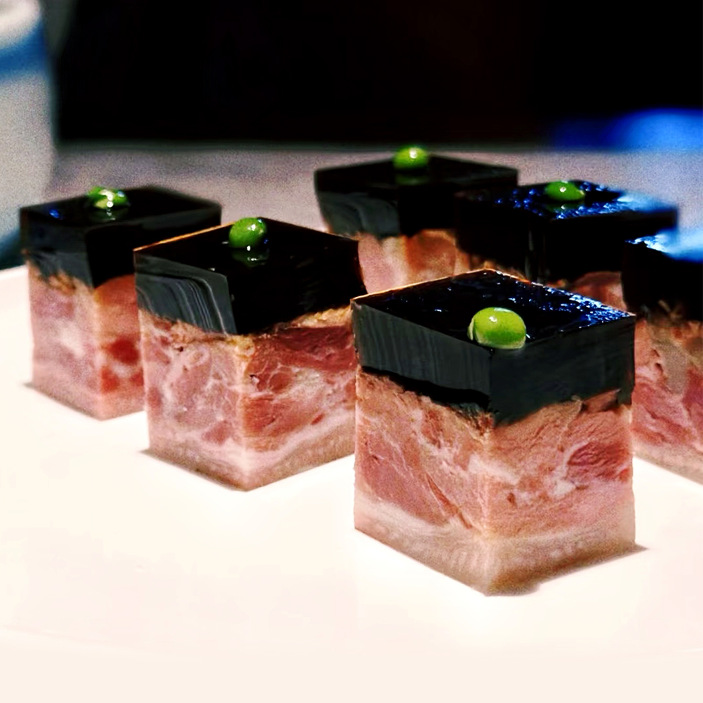 醋糕肴肉镇江特产美食肴蹄凉菜猪肉熟食冷盘酒店食材特色菜预制菜