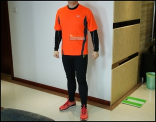 夜光运动短袖 Brooks Versatile 圆领T恤 布鲁克斯