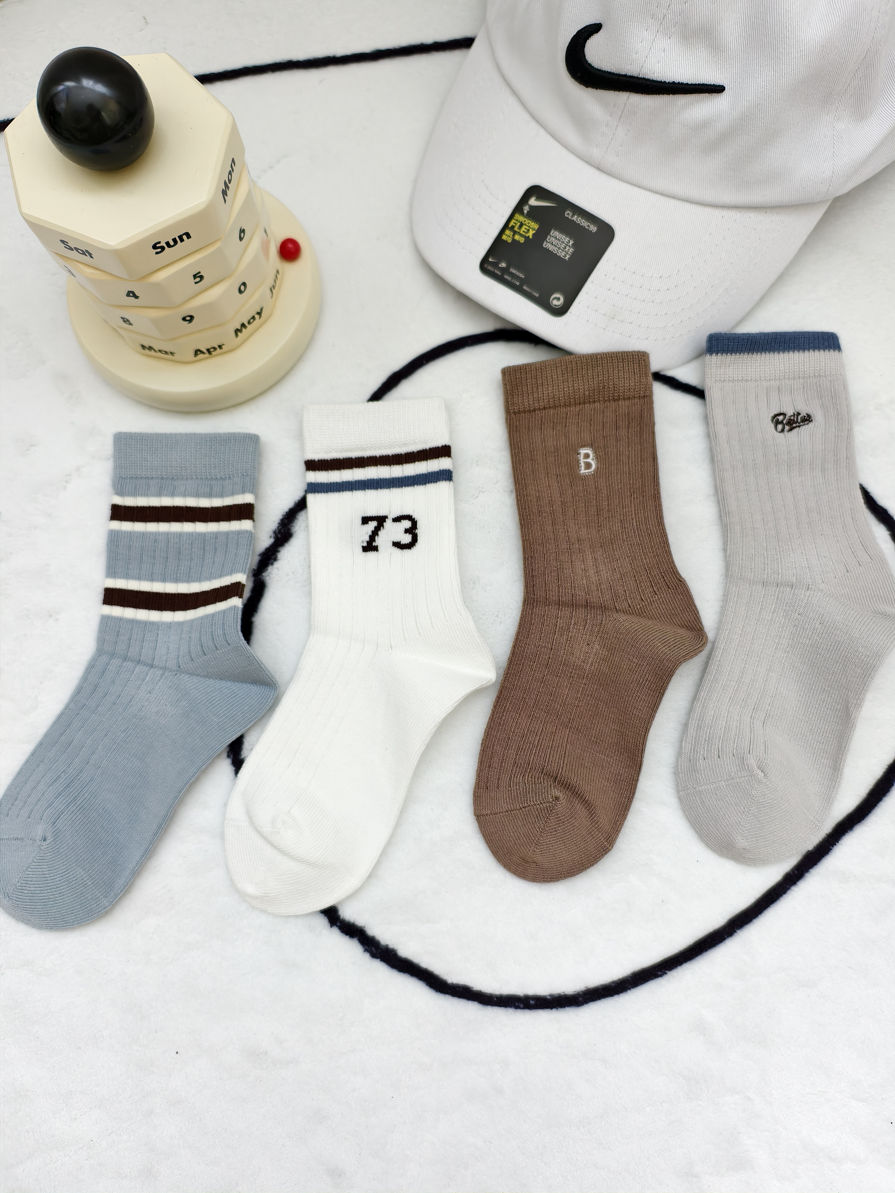 米若克秋冬新款儿童袜中筒袜男童女童学生运动无骨吸汗高含棉袜子