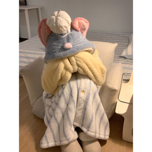 卡通可爱料理鼠王毛绒睡裙女秋冬季新款家居服珊瑚绒加厚连帽睡袍