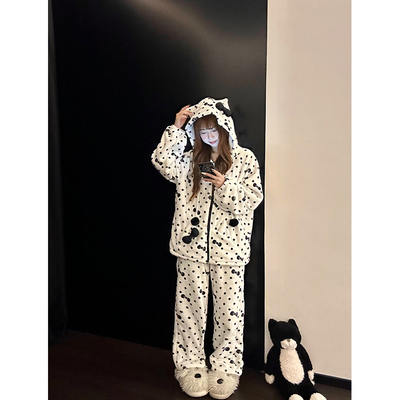 软糯甜美少女波点蝴蝶结毛绒睡衣