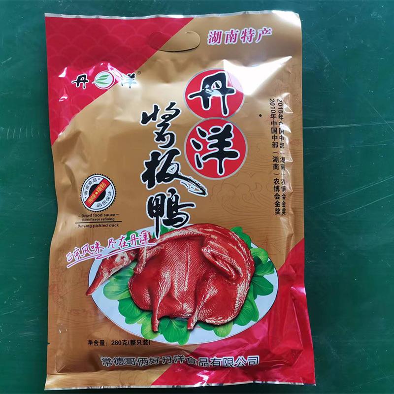 湖南常德特产丹洋正宗整只酱版鸭特辣休闲鸭肉食熟食即食真空零食