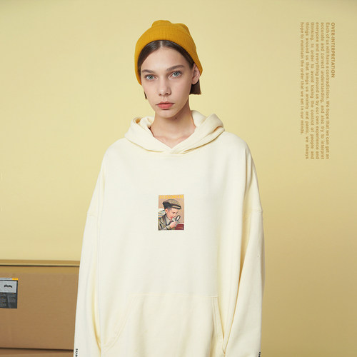 宽松印花长袖连帽卫衣