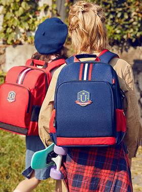 uek小学生书包男女儿童减负护脊超轻一二三到五六年级英伦风背包