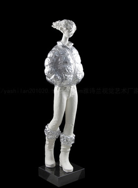 艺术风时尚女生美女陈设雕塑摆件