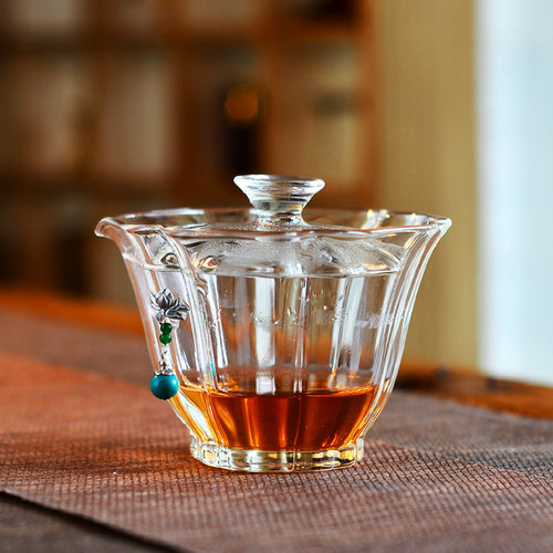 皂角树下耐热玻璃盖碗