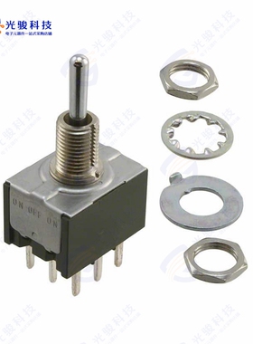 M2033SS1W03 《SWITCH TOGGLE 3PDT 6A 125V》