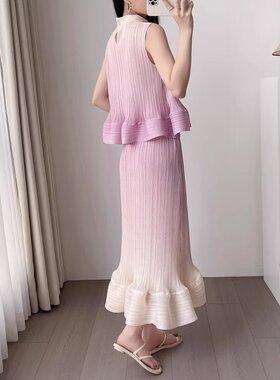 三宅褶皱渐变粉色无袖套装裙女荷叶边半身裙宽松显瘦甜美风两件套