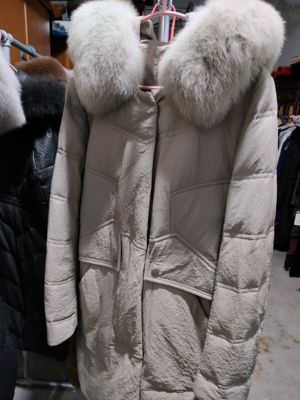 女款时尚百搭显瘦中长款狐狸毛领羽绒服冬季白鹅绒皮羽绒石头纹