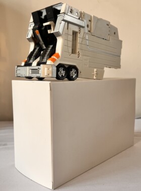 变形金刚经典1.0通天晓和擎天柱车厢装甲（简称FPJ通马甲）配件包