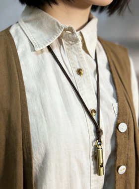 复古文艺黄铜口哨牛皮绳项链