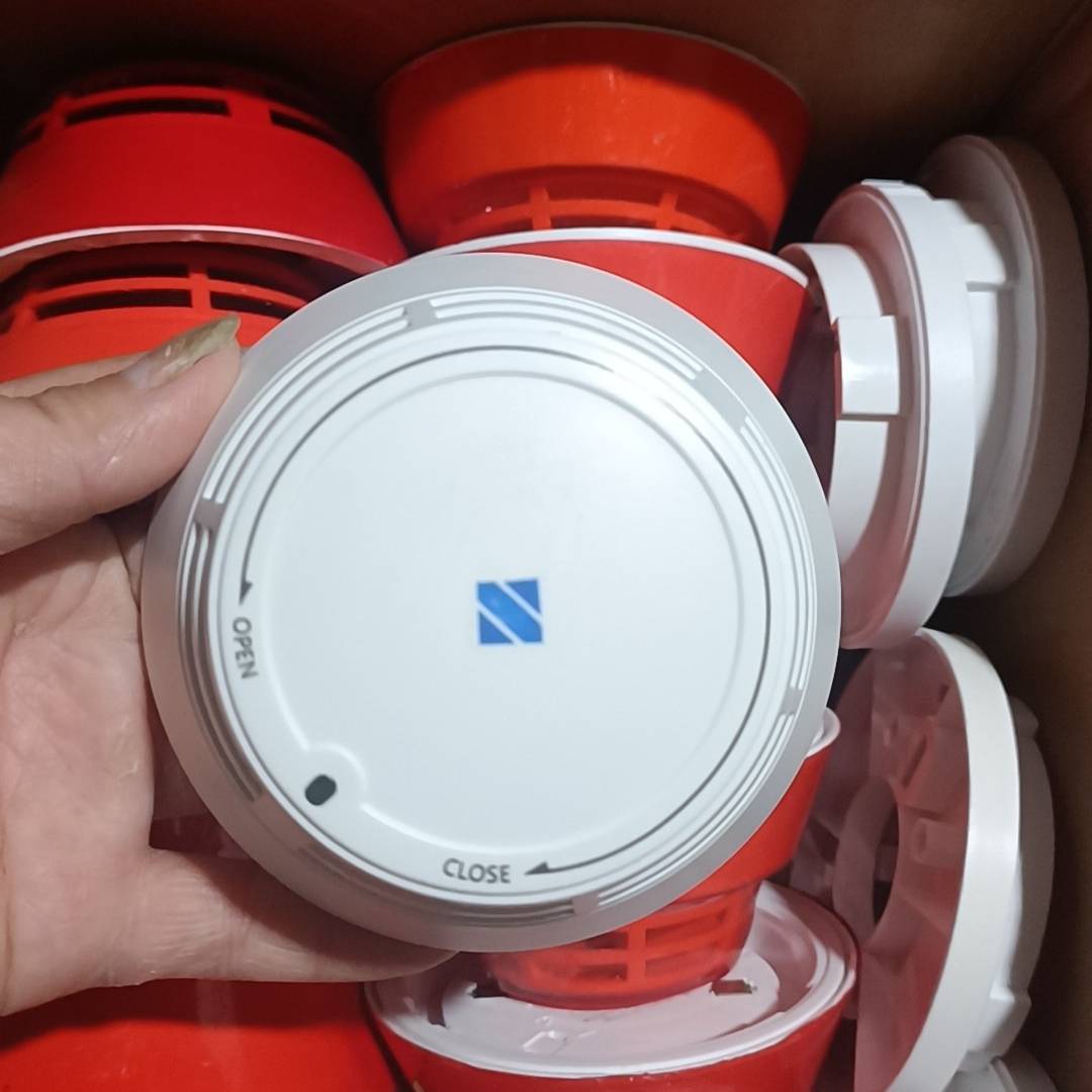 议价泛海三江930烟感温感均有现货,成色如图