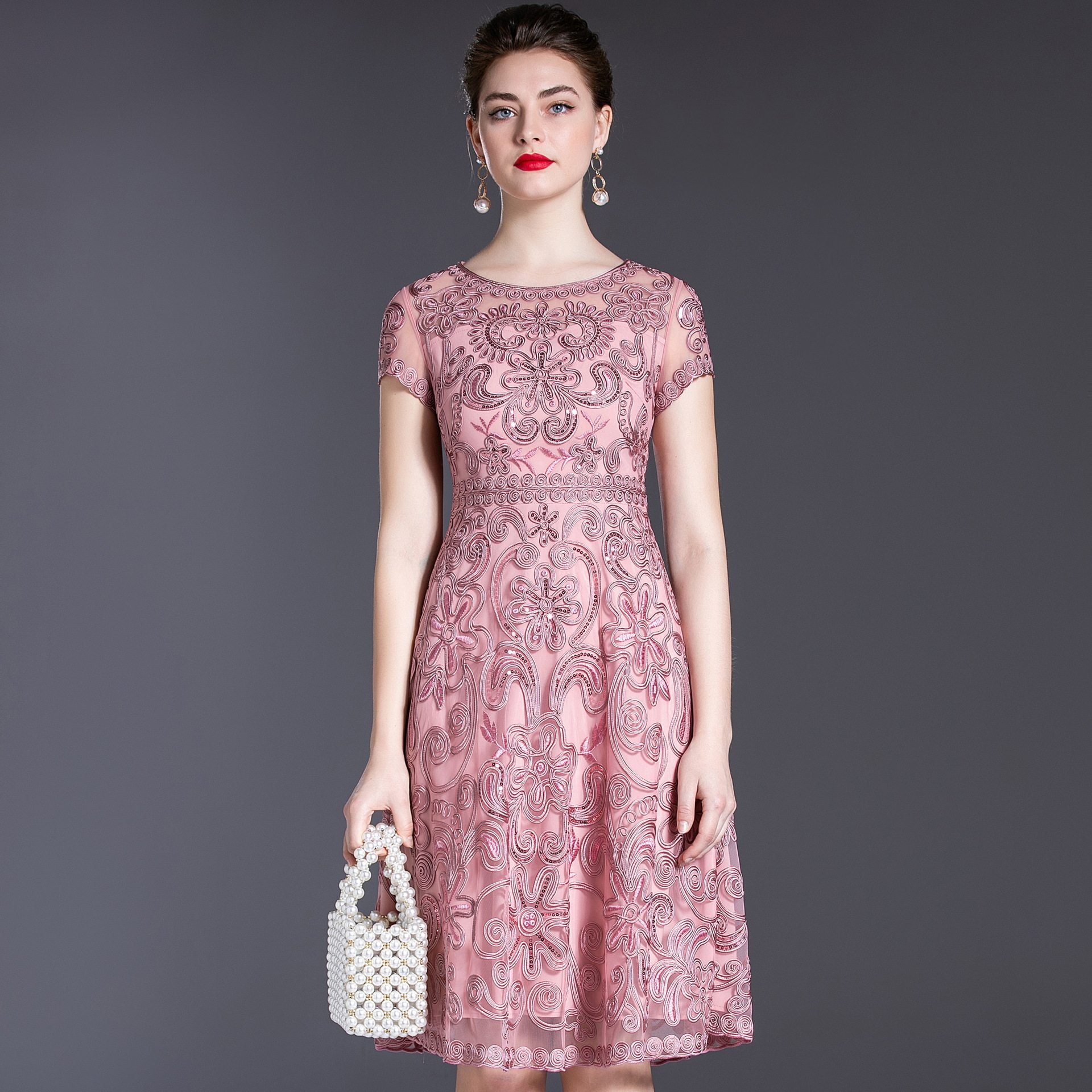 深圳品牌婚宴婆婆妈妈装 夏季新款刺绣6xl女装短袖连衣裙一件代发