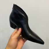 手工胎牛皮5cm软皮奶奶鞋 V口短靴尖头粗跟踝靴简约小众百搭女靴子